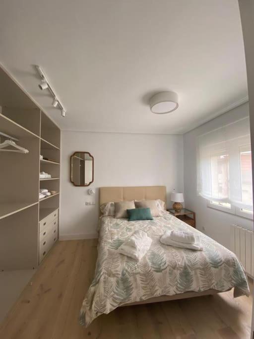 Ferienwohnung Piso Centrico Con Garaje Privado Gratis Santander Exterior foto