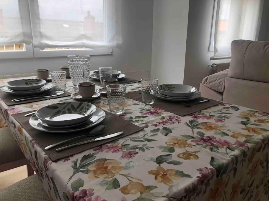 Ferienwohnung Piso Centrico Con Garaje Privado Gratis Santander Exterior foto