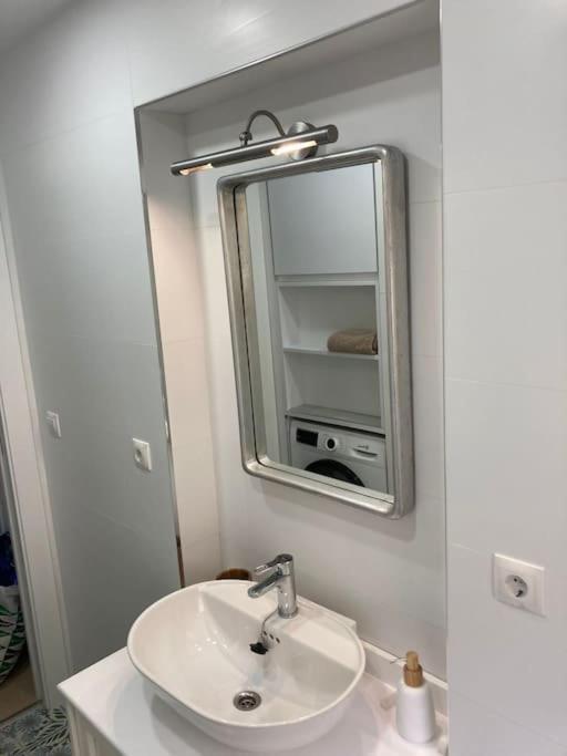 Ferienwohnung Piso Centrico Con Garaje Privado Gratis Santander Exterior foto