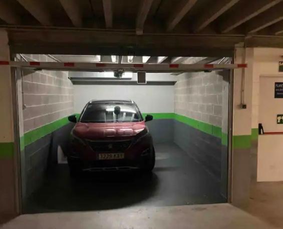 Ferienwohnung Piso Centrico Con Garaje Privado Gratis Santander Exterior foto